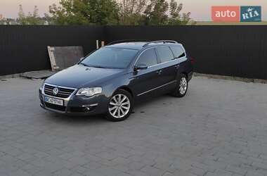 Універсал Volkswagen Passat 2009 в Мостиській