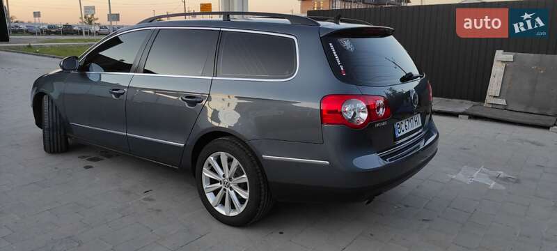 Универсал Volkswagen Passat 2009 в Мостиске
