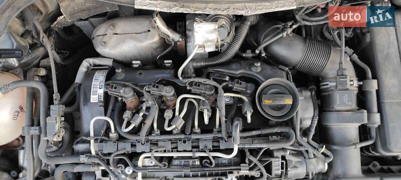 Универсал Volkswagen Passat 2009 в Мостиске
