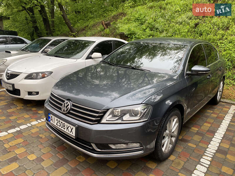 Volkswagen Passat 2011 Volkswagen Passat 2011