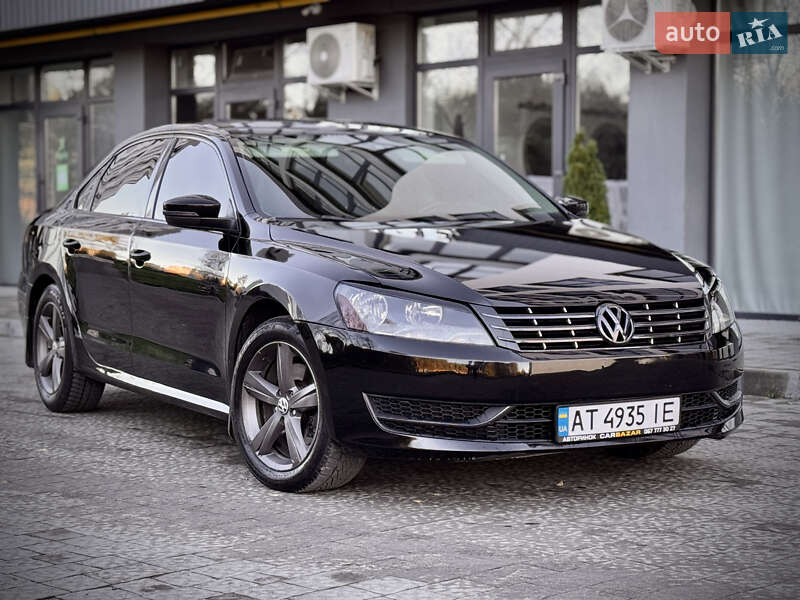 Седан Volkswagen Passat 2012 в Львове