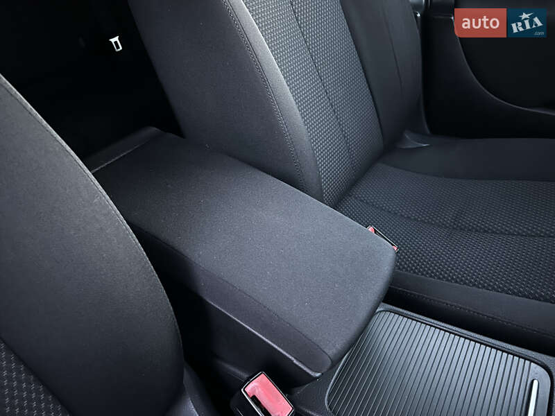 Универсал Volkswagen Passat 2008 в Самборе фото 29 Универсал Volkswagen Passat 2008 в Самборе