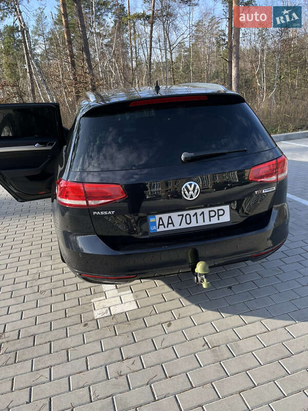 Универсал Volkswagen Passat 2015 в Киеве