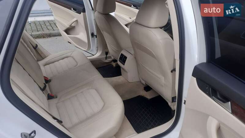 Седан Volkswagen Passat 2013 в Ужгороде фото 10 Седан Volkswagen Passat 2013 в Ужгороде
