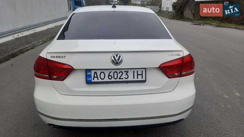 Седан Volkswagen Passat 2013 в Ужгороде фото 6 Седан Volkswagen Passat 2013 в Ужгороде