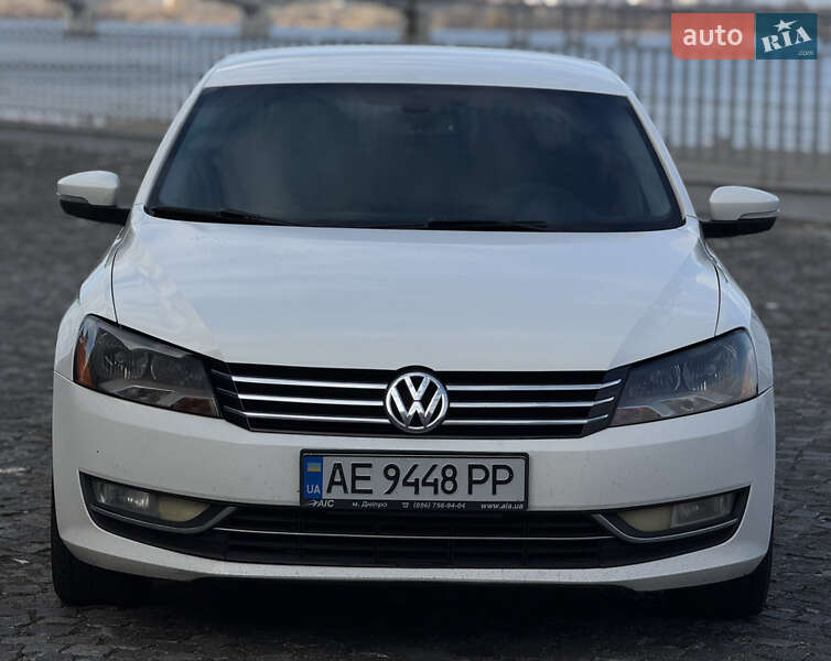 Седан Volkswagen Passat 2014 в Днепре фото 10 Седан Volkswagen Passat 2014 в Днепре