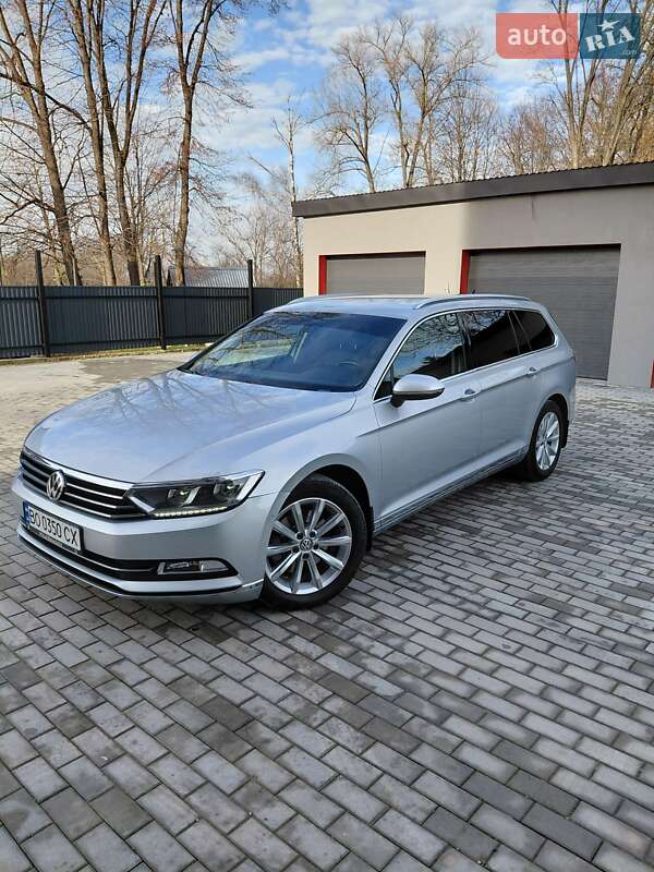 Універсал Volkswagen Passat 2017 в Борщеві