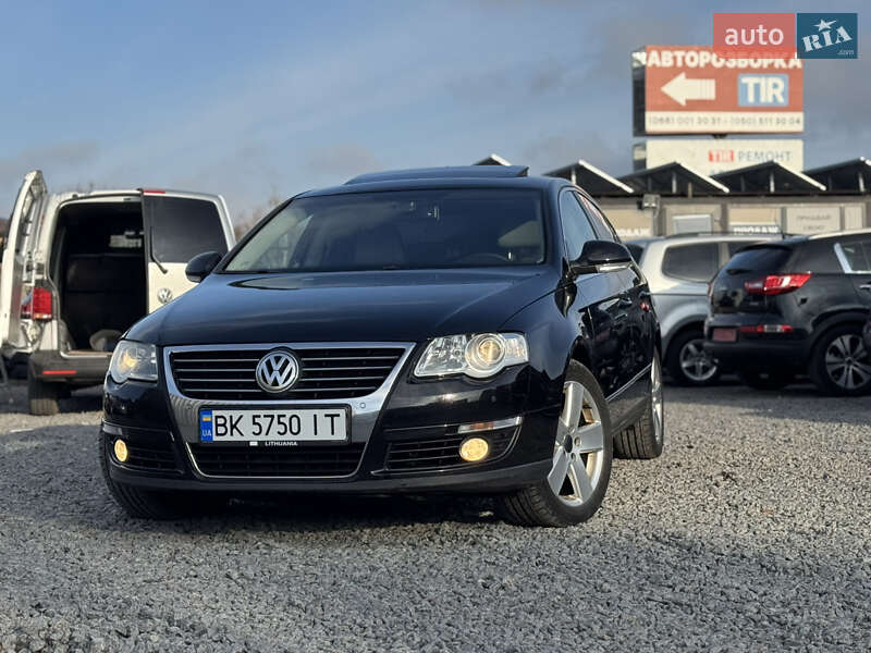 Седан Volkswagen Passat 2009 в Сарнах