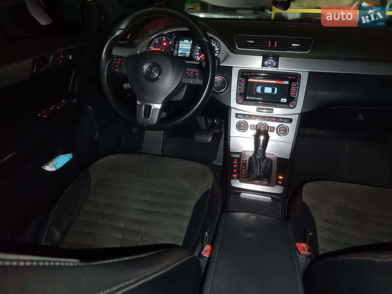 Седан Volkswagen Passat 2013 в Черновцах фото 8 Седан Volkswagen Passat 2013 в Черновцах