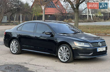 Седан Volkswagen Passat 2011 в Чернигове