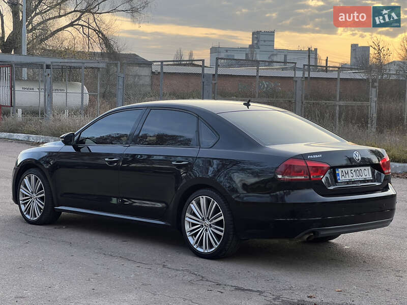 Седан Volkswagen Passat 2011 в Чернигове