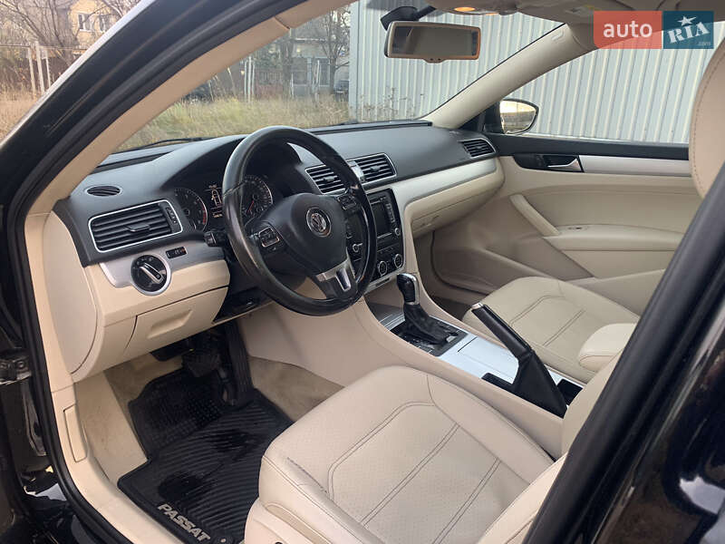 Седан Volkswagen Passat 2012 в Чернігові фото 10 Седан Volkswagen Passat 2012 в Чернігові