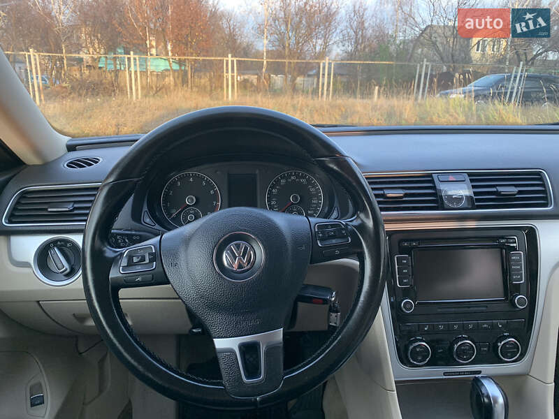 Седан Volkswagen Passat 2012 в Чернігові фото 20 Седан Volkswagen Passat 2012 в Чернігові