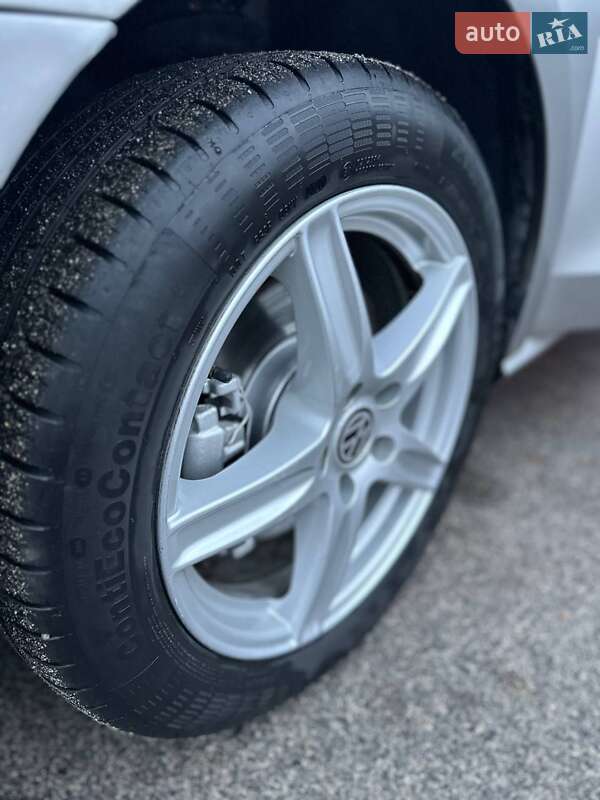 Седан Volkswagen Passat 2011 в Днепре фото 28 Седан Volkswagen Passat 2011 в Днепре