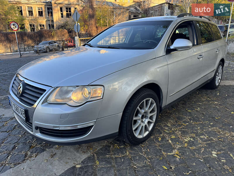 Универсал Volkswagen Passat 2005 в Одессе