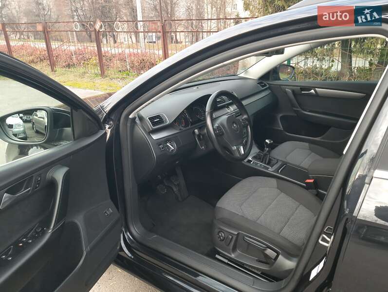 Универсал Volkswagen Passat 2012 в Хмельницком фото 30 Универсал Volkswagen Passat 2012 в Хмельницком