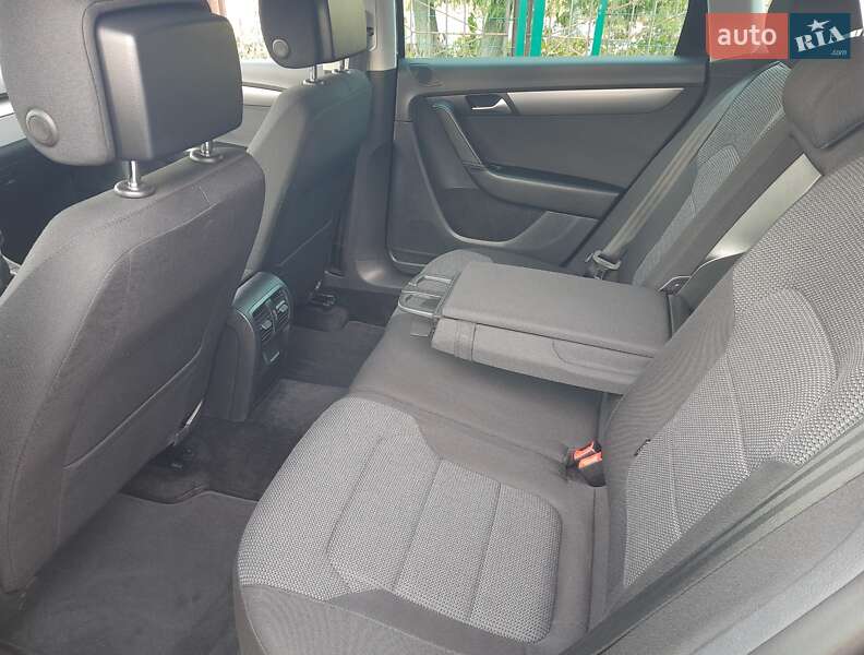 Универсал Volkswagen Passat 2012 в Хмельницком фото 44 Универсал Volkswagen Passat 2012 в Хмельницком