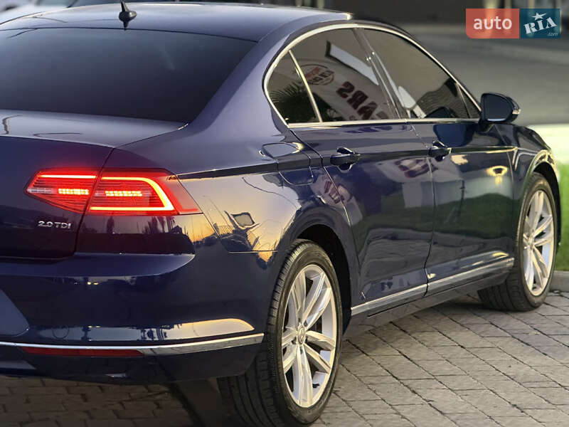 Седан Volkswagen Passat 2017 в Ужгороде фото 12 Седан Volkswagen Passat 2017 в Ужгороде