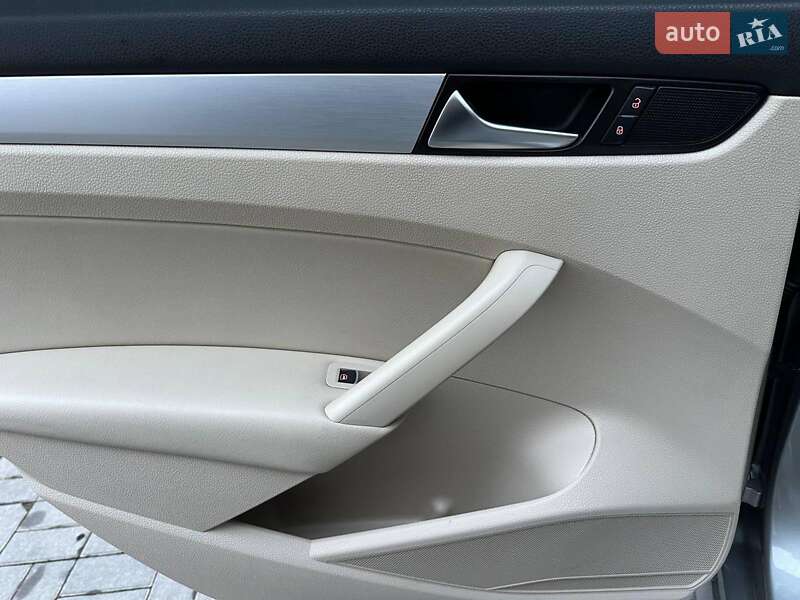 Седан Volkswagen Passat 2012 в Одессе фото 13 Седан Volkswagen Passat 2012 в Одессе