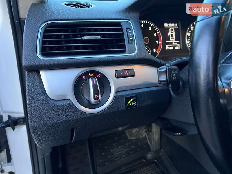 Седан Volkswagen Passat 2012 в Ирпене фото 9 Седан Volkswagen Passat 2012 в Ирпене