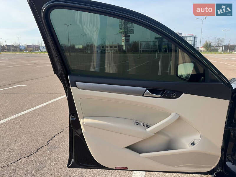 Седан Volkswagen Passat 2014 в Одессе фото 7 Седан Volkswagen Passat 2014 в Одессе