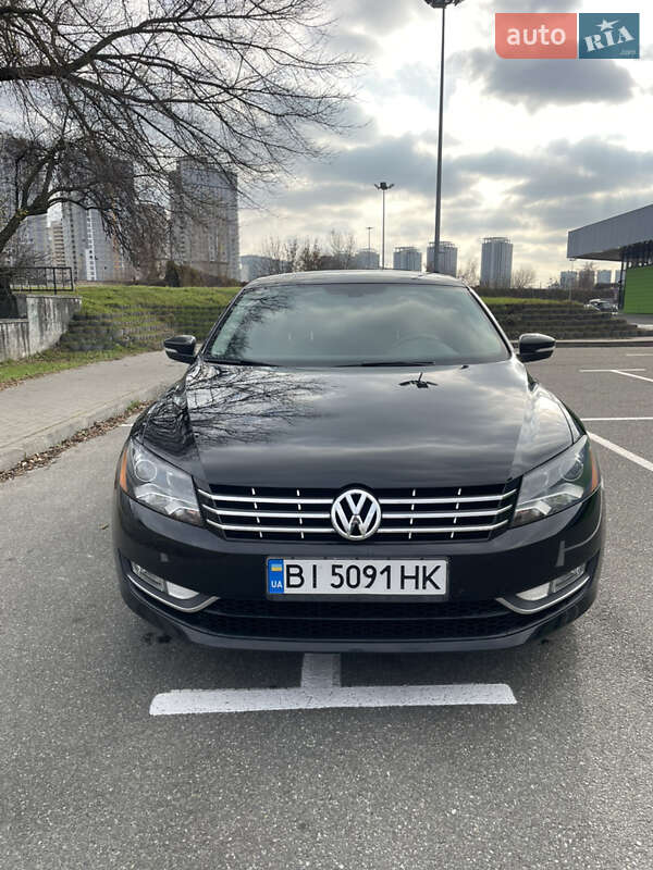 Седан Volkswagen Passat 2014 в Киеве фото Седан Volkswagen Passat 2014 в Киеве