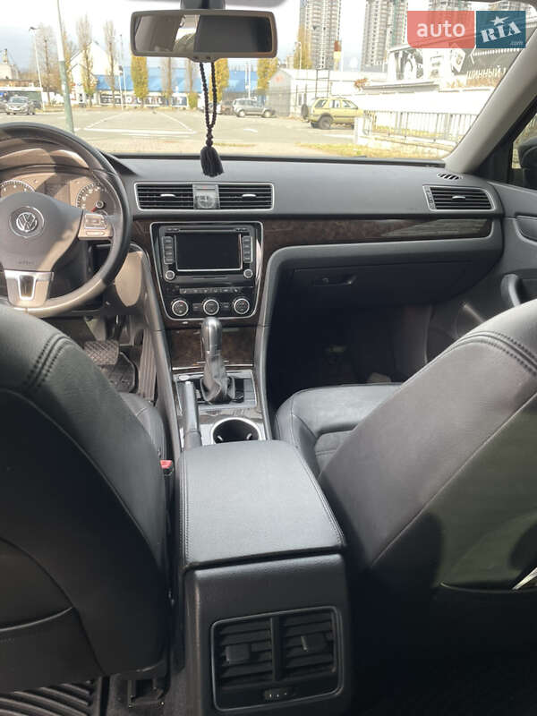 Седан Volkswagen Passat 2014 в Киеве фото 29 Седан Volkswagen Passat 2014 в Киеве