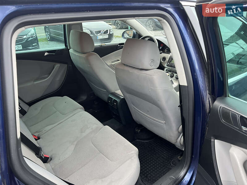 Универсал Volkswagen Passat 2005 в Ровно фото 10 Универсал Volkswagen Passat 2005 в Ровно