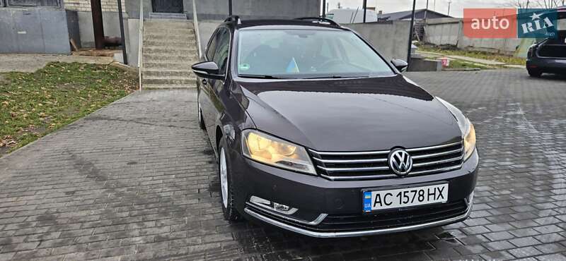 Універсал Volkswagen Passat 2011 в Ківерцях
