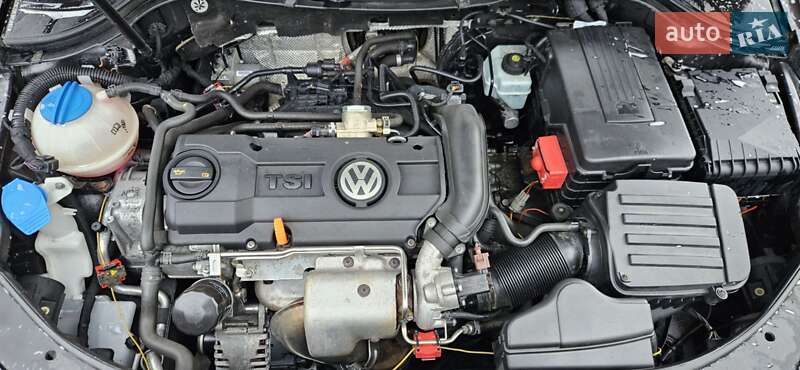 Універсал Volkswagen Passat 2011 в Ківерцях