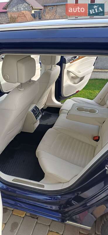 Универсал Volkswagen Passat 2019 в Ивано-Франковске