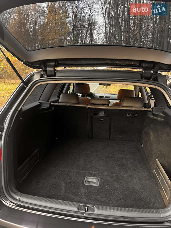 Універсал Volkswagen Passat 2010 в Луцьку