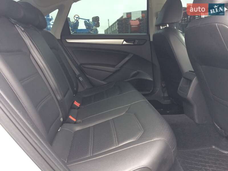 Седан Volkswagen Passat 2014 в Сумах