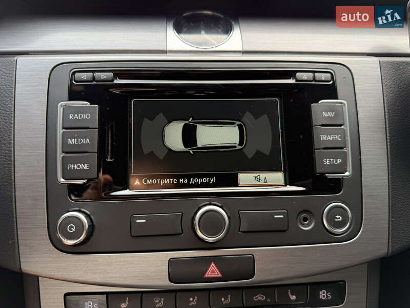 Универсал Volkswagen Passat 2014 в Киеве фото 33 Универсал Volkswagen Passat 2014 в Киеве