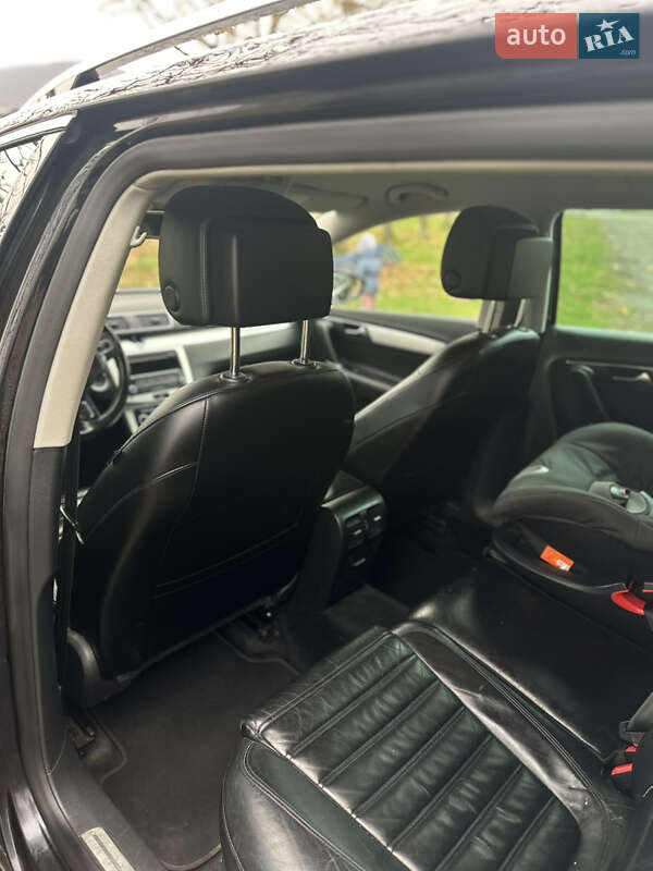 Универсал Volkswagen Passat 2011 в Ужгороде