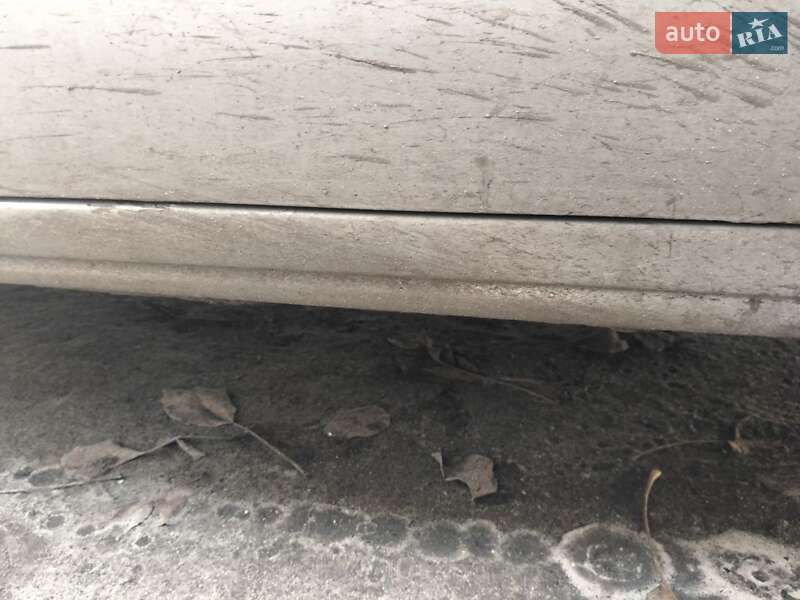 Седан Volkswagen Passat 1988 в Харькове