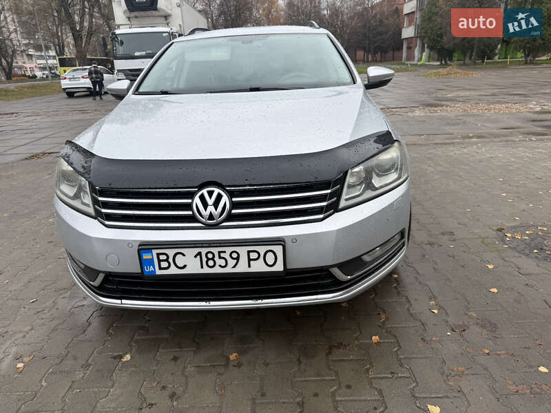 Универсал Volkswagen Passat 2011 в Львове фото 2 Универсал Volkswagen Passat 2011 в Львове