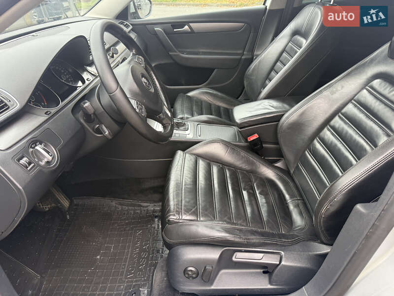 Универсал Volkswagen Passat 2011 в Львове фото 11 Универсал Volkswagen Passat 2011 в Львове