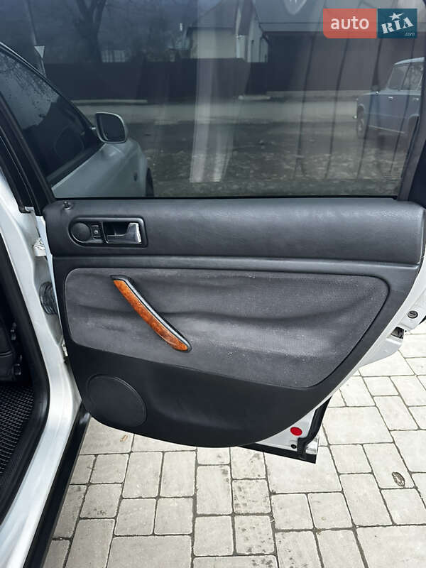 Седан Volkswagen Passat 1999 в Ужгороде фото 16 Седан Volkswagen Passat 1999 в Ужгороде
