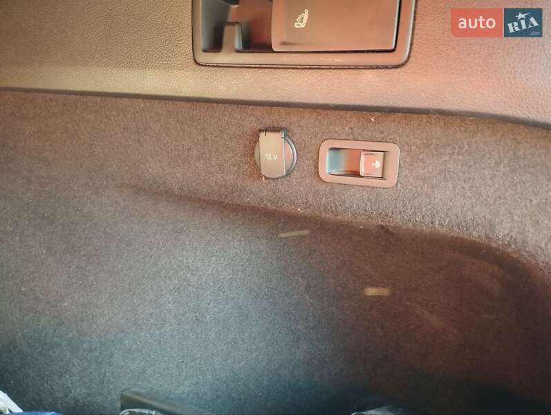 Универсал Volkswagen Passat 2015 в Ивано-Франковске