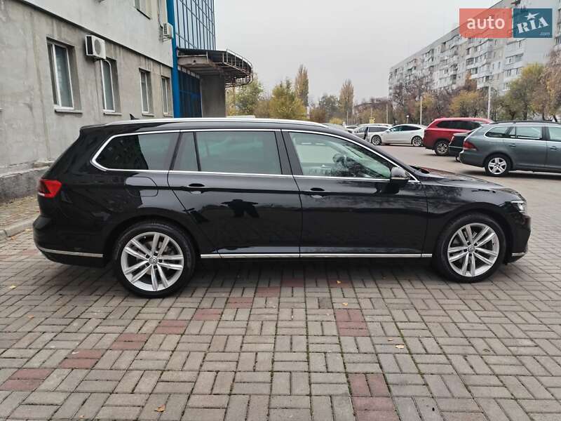 Универсал Volkswagen Passat 2020 в Черкассах