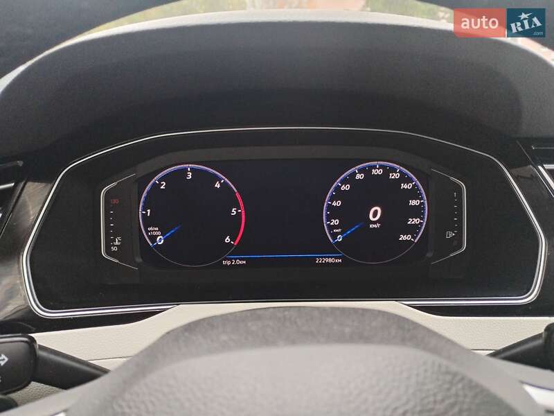 Универсал Volkswagen Passat 2020 в Черкассах