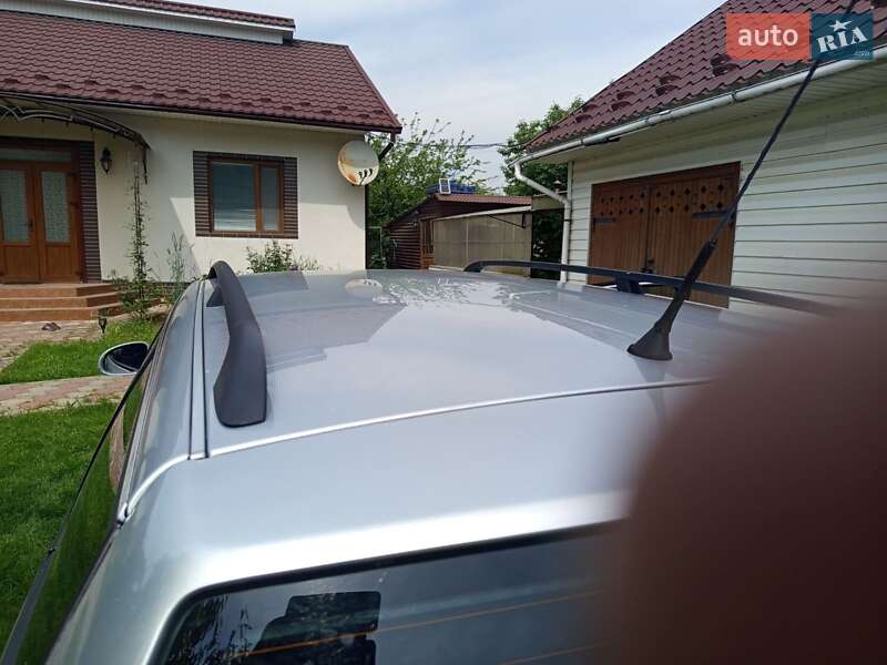 Универсал Volkswagen Passat 2004 в Черновцах фото 5 Универсал Volkswagen Passat 2004 в Черновцах