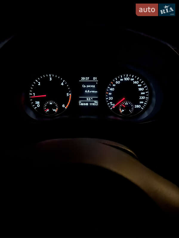 Седан Volkswagen Passat 2014 в Одессе