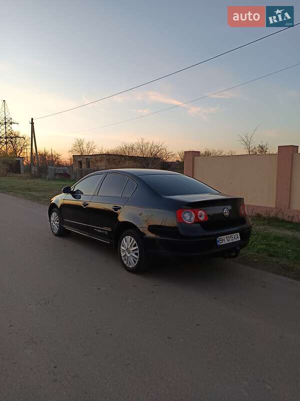 Седан Volkswagen Passat 2008 в Одессе