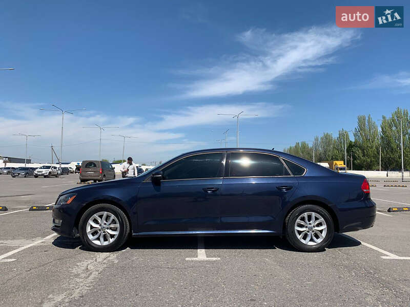 Седан Volkswagen Passat 2012 в Днепре фото 3 Седан Volkswagen Passat 2012 в Днепре