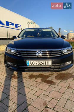 Универсал Volkswagen Passat 2015 в Тячеве