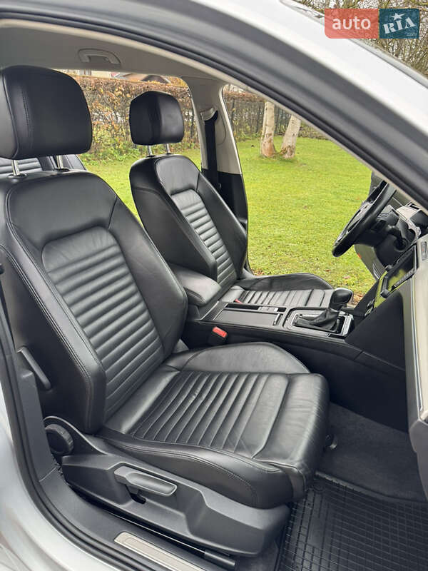 Универсал Volkswagen Passat 2015 в Коломые