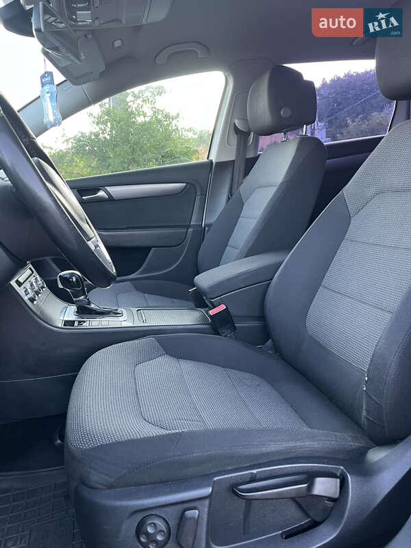 Универсал Volkswagen Passat 2013 в Сельцо