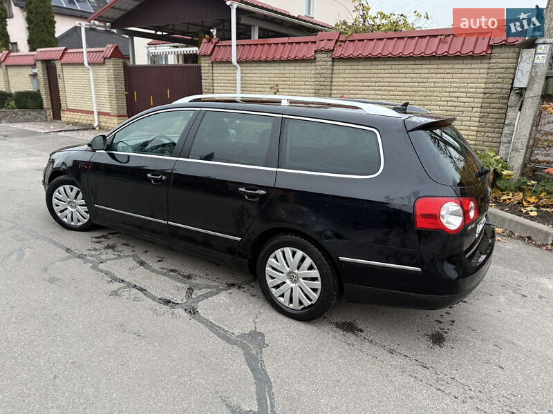 Универсал Volkswagen Passat 2006 в Киеве